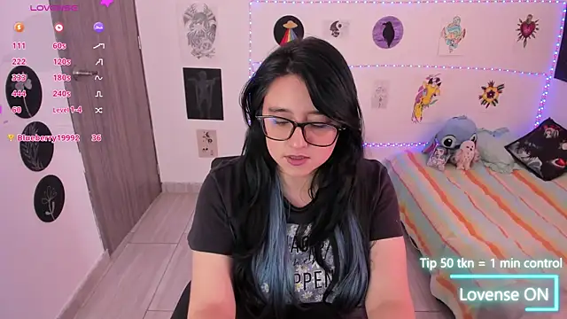 Snapshot of Cherry_blush_ chatting on 06.24.26 Cherry blush online show from 06.24.26
