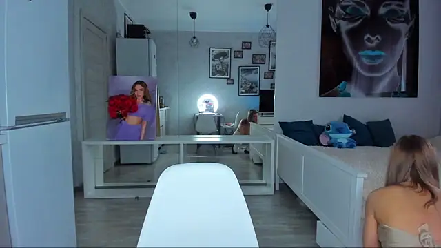 Snapshot of MashaFromRussia__ chatting on 10.15.25 MashaFromRussia   online show from 10.15.25