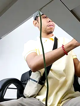 Oqui online show from 02.24.26