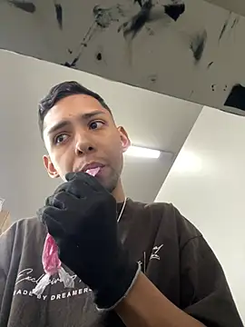 Oqui online show from 04.17.26