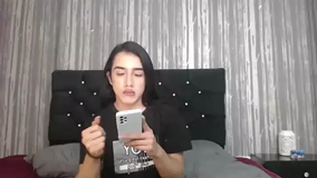 Snapshot of Alicee_Moonn chatting on 07.15.26 Alicee Moonn online show from 07.15.26