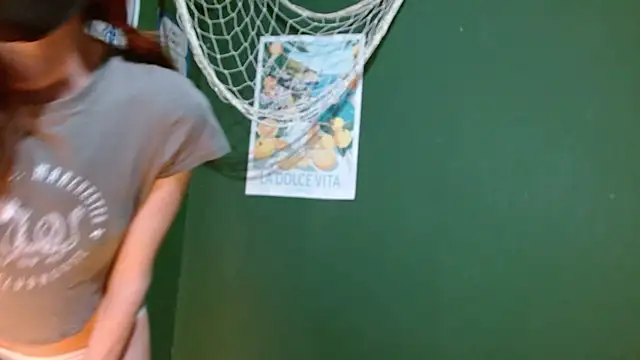 Roxiehood online show from 09.25.25