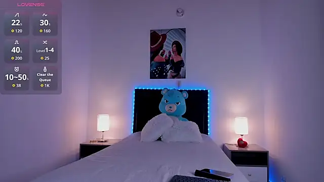 Snapshot of _alana_grey_ chatting on 03.02.26 alana grey online show from 03.02.26