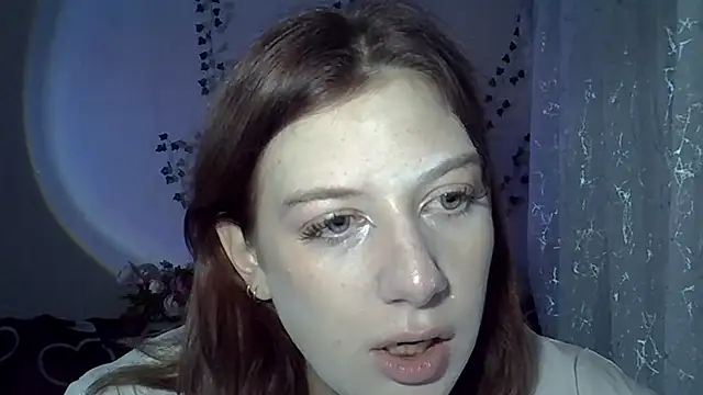 Lily Ember online show from 11.05.25