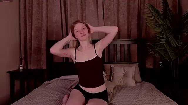 ChristyMarshall online show from 04.15.26