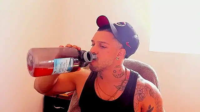 Marck Mathews online show from 12.18.25