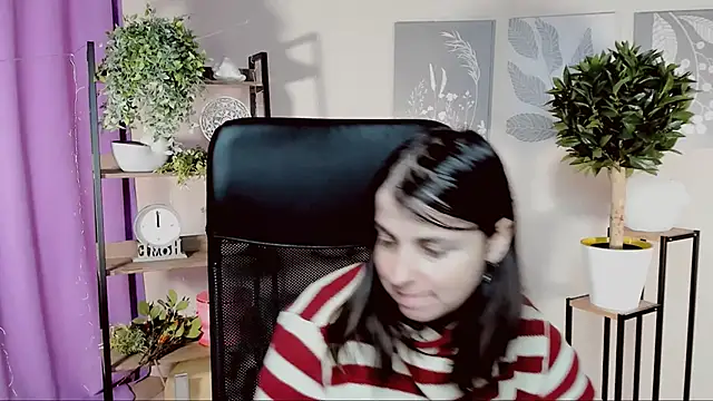 Snapshot of MartaEdams chatting on 03.11.26 MartaEdams online show from 03.11.26