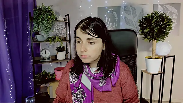 Snapshot of MartaEdams chatting on 03.23.26 MartaEdams online show from 03.23.26