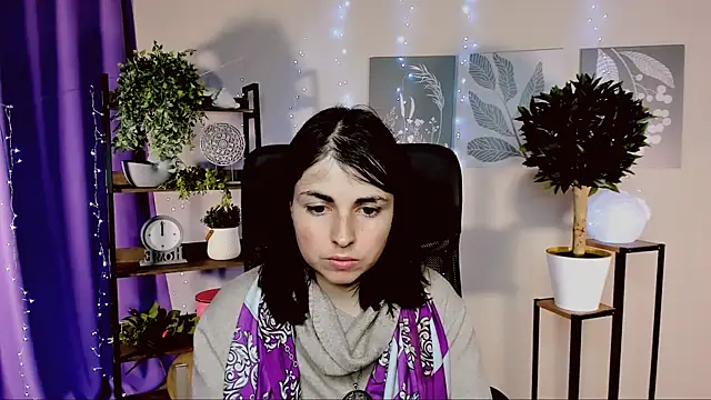 Snapshot of MartaEdams chatting on 03.26.26 MartaEdams online show from 03.26.26