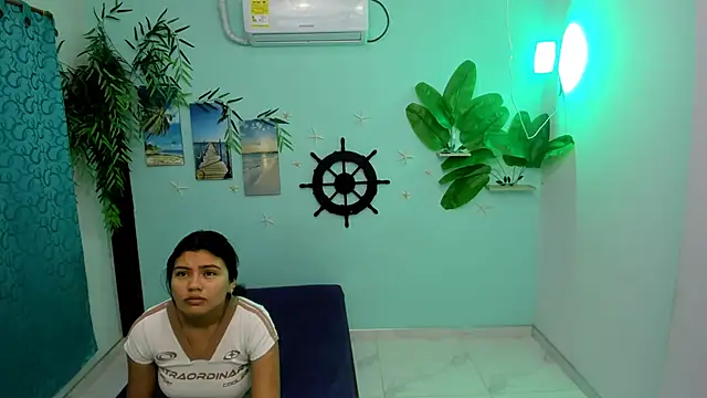 eladyrous98 online show from 11.30.25