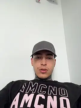 samm4044 online show from 04.08.26