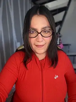 Snapshot of victoria_amatista_ chatting on 10.30.25 victoria amatista online show from 10.30.25