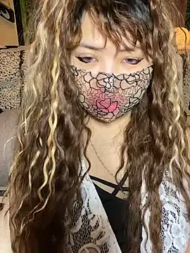 Snapshot of xoxLILxMELOxox chatting on 10.09.25 xoxLILxMELOxox online show from 10.09.25