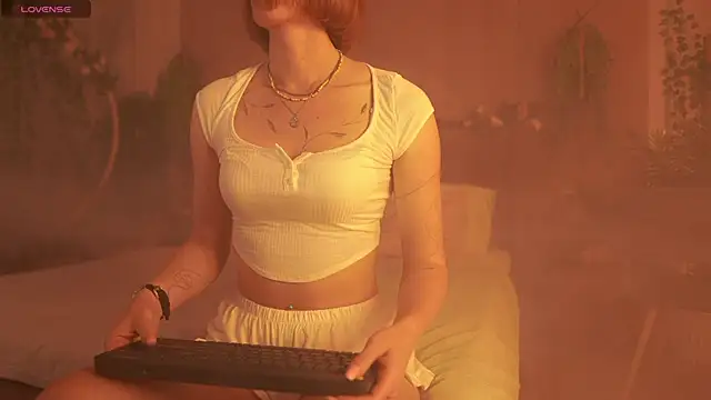 Serena Waldarf online show from 09.19.25