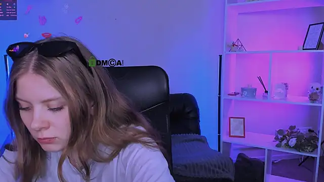 foxy tease  online show from 11.06.25