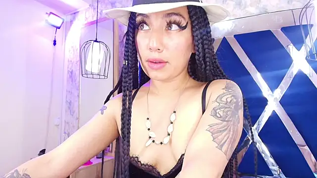 Soleil 66 online show from 10.26.25