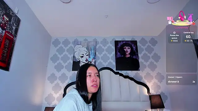 SarahMiler  online show from 11.09.25