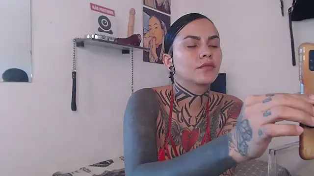 Sofia May online show from 09.20.25