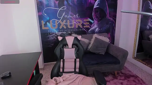 Liamartinn online show from 10.30.25