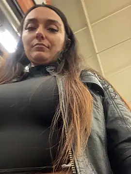 swmilena hot  online show from 11.28.25