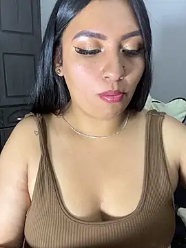 Issa Santana online show from 10.13.25