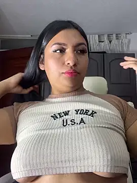 Issa Santana online show from 10.19.25