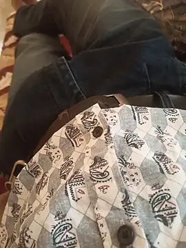 Snapshot of silvaa89 chatting on 11.10.25 silvaa89 online show from 11.10.25