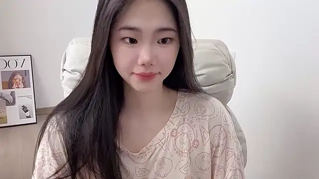 Snapshot of suki-1 chatting on 04.08.26 suki-1 online show from 04.08.26