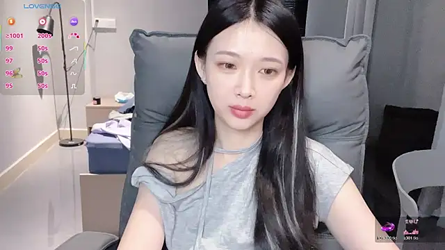 NiNi-baby520 online show from 11.19.25