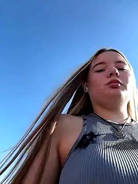 StephanieMur online show from 09.20.25