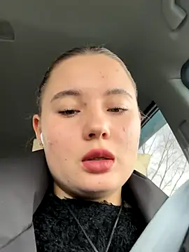 StephanieMur online show from 10.03.25