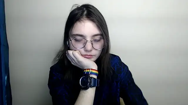 Sun Shine   online show from 02.12.26