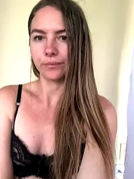 Angiehuston1 online show from 12.03.25