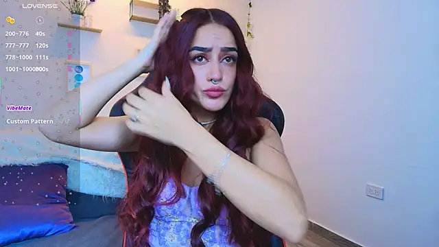 Snapshot of ViolethRosse chatting on 02.27.26 ViolethRosse online show from 02.27.26