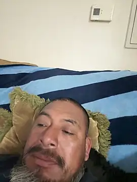 Snapshot of julio_p chatting on 02.03.26 julio p online show from 02.03.26