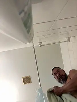 Snapshot of julio_p chatting on 02.07.26 julio p online show from 02.07.26