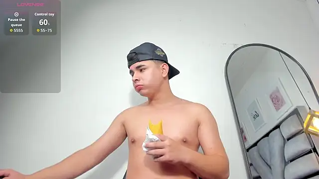 lianfox  online show from 02.03.26