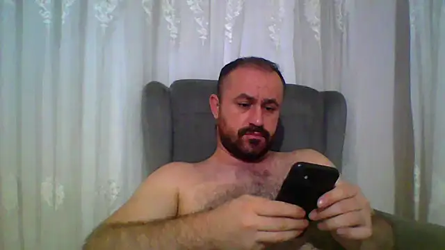 Snapshot of micheal3467 chatting on 10.10.25 micheal3467 online show from 10.10.25