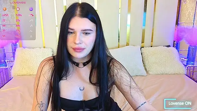 Neyla Charm online show from 12.05.25