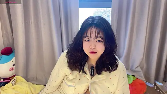 Kittenfishing online show from 01.16.26