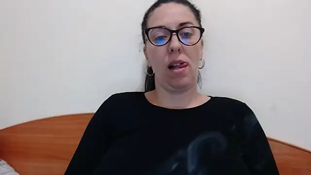 Snapshot of jollene chatting on 05.30.26 jollene online show from 05.30.26
