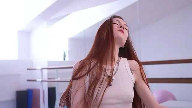 Snapshot of _arigins_ chatting on 09.10.25 arigins online show from 09.10.25