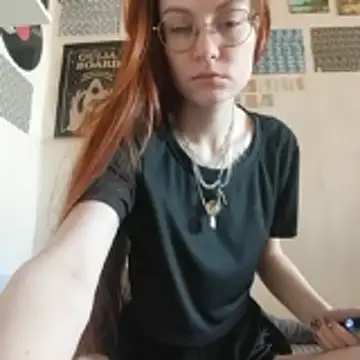 Snapshot of _arigins_ chatting on 10.19.25 arigins online show from 10.19.25