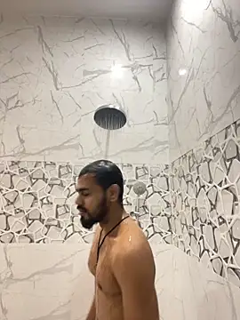 Snapshot of fireboyyyyy chatting on 09.16.25 fireboyyyyy online show from 09.16.25