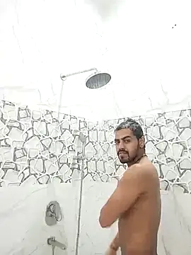 Snapshot of fireboyyyyy chatting on 10.17.25 fireboyyyyy online show from 10.17.25