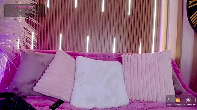 MylaDreams online show from 11.12.25