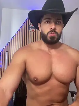 Snapshot of magnumchris chatting on 02.11.26 magnumchris online show from 02.11.26