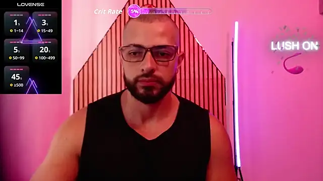 Snapshot of magnumchris chatting on 02.18.26 magnumchris online show from 02.18.26