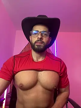 Snapshot of magnumchris chatting on 02.28.26 magnumchris online show from 02.28.26