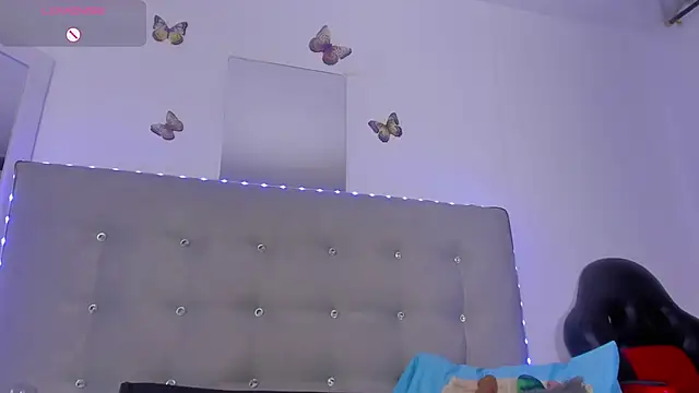 Snapshot of anna_sex_m chatting on 06.18.26 anna sex m online show from 06.18.26